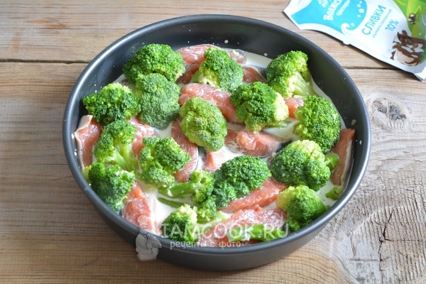 Влить сливки