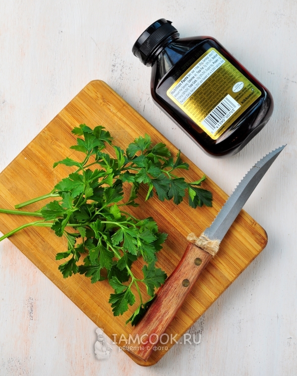 Помыть петрушку