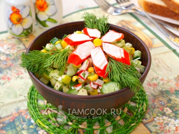 Рецепт крабового салата с кукурузой