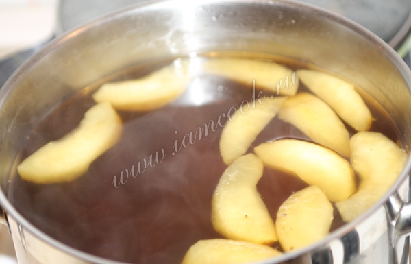 Компот из сухофруктов, фото