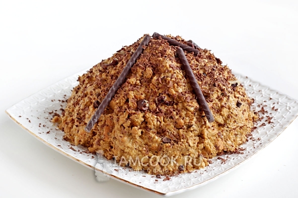 Готовый торт «Муравейник» из печенья