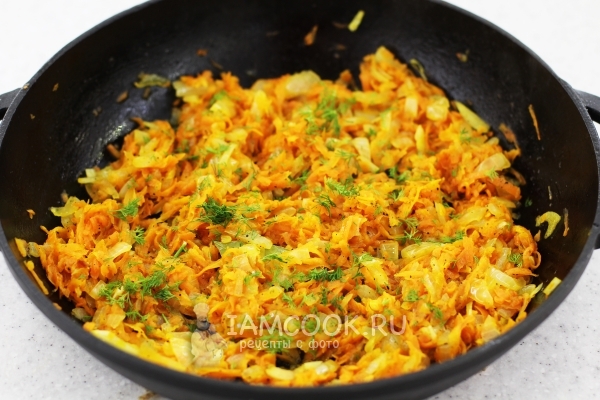 Рецепт жареной моркови с луком на сковороде