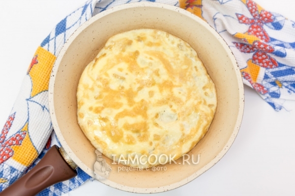 Жарим блинчики яичные