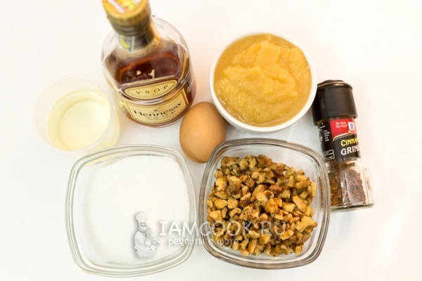 Ингредиенты для кекса на яблочном пюре