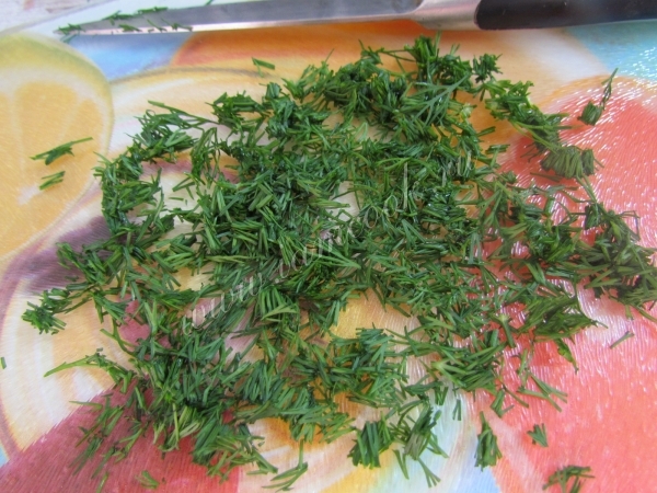 Мелко порубленная зелень