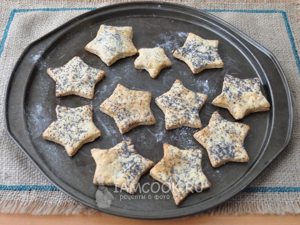 Рецепт сырного печенья с маком и бисквитной крошкой