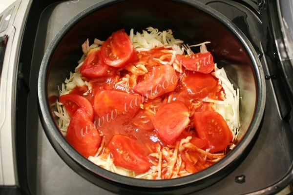 Тушим капусту с овощами в мультиварке