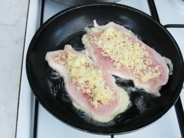 Добавить сыр