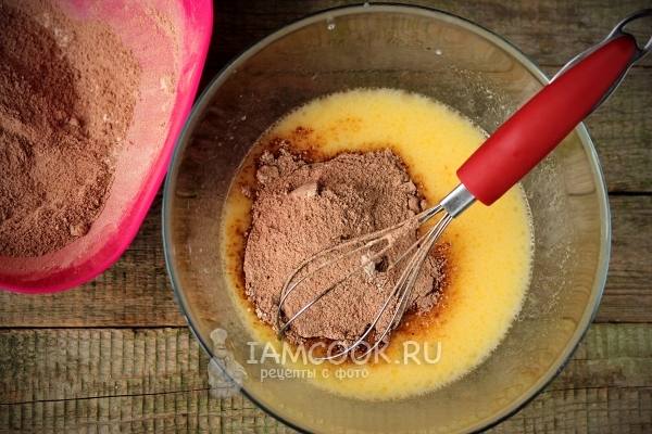 Яйцо с маслом и молоком