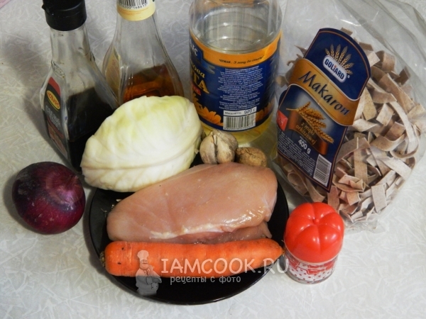 Ингредиенты для лапши по-китайски