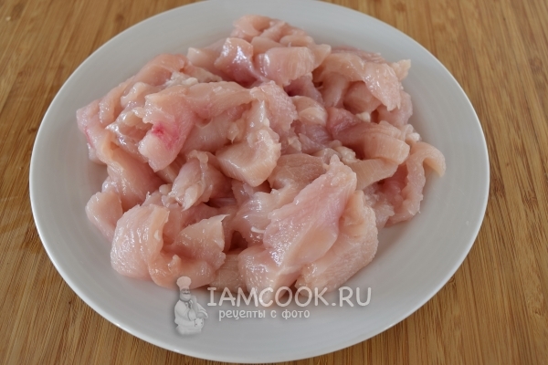 Порезать куриное филе