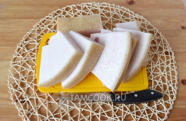 Порезать сало