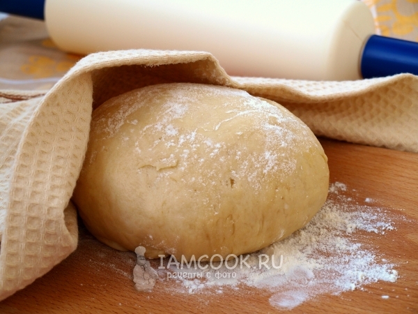 Фото теста для пирожков на кефире