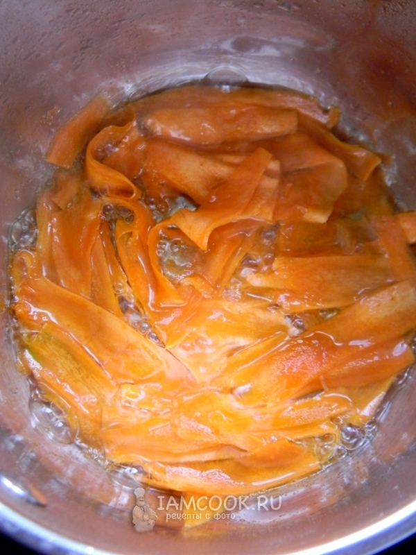 Сваренная морковь