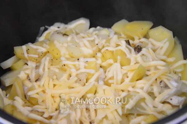 Посыпать сыром