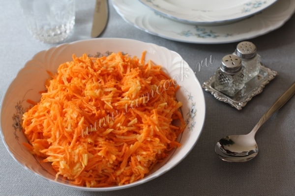Фото салата из яблок, моркови и хрена