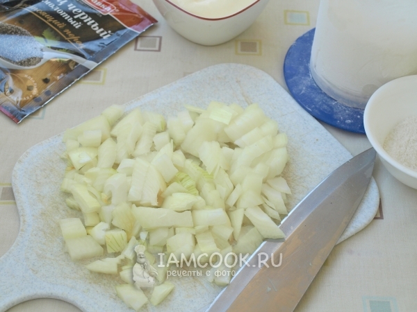 Нарезать лук