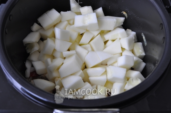 Положить патиссоны