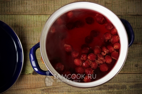 Варим компот из вишни