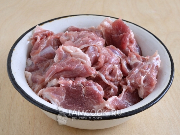 Порезать мясо