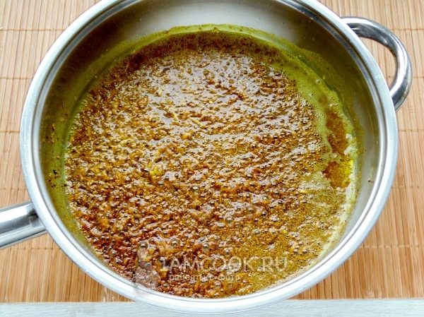 Добавить сливочное масло