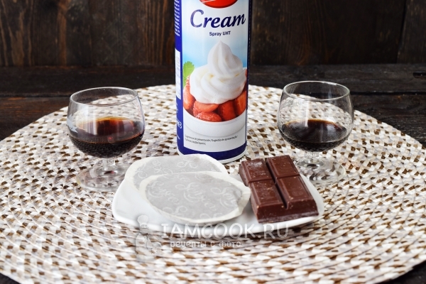 Ингредиенты для кофе «Черный лес»