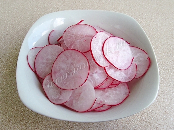 Редис порезанный