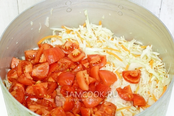 Положить помидоры