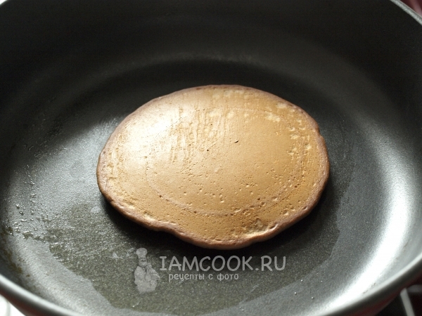 Пожарить панкейк