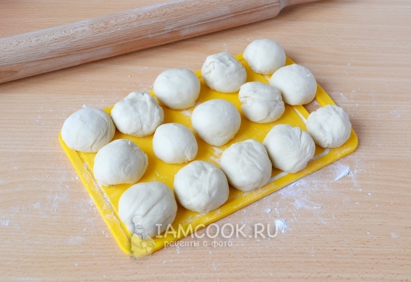 Разделить тесто на части