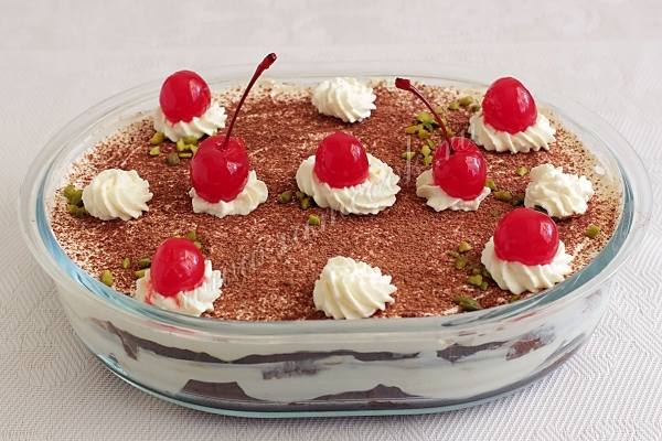 Украсить тирамису