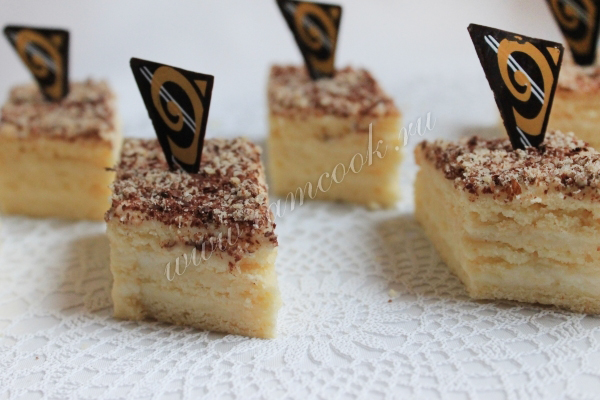 Рецепт пирожных с творожным муссом