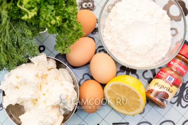 Ингредиенты для открытого пирога с творогом и зеленью
