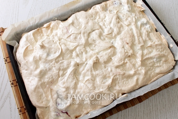 Рецепт пирога с черной смородиной