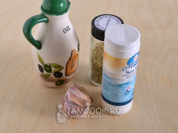 Ингредиенты для приготовления вяленых баклажанов в оливковом масле