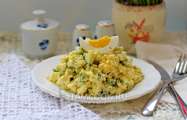 Фото салата из черемши и плавленного сыра 