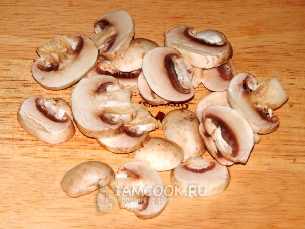 Порезать грибы