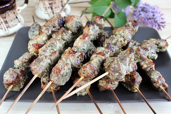 Мясной шашлык в духовом шкафу