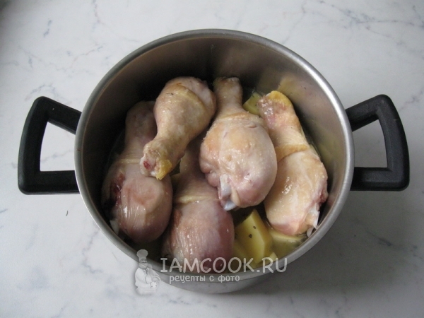 Картофель с курицей