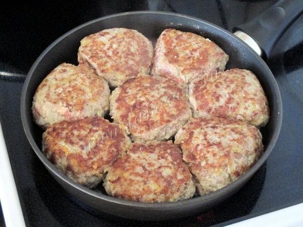 Почти готовые котлеты