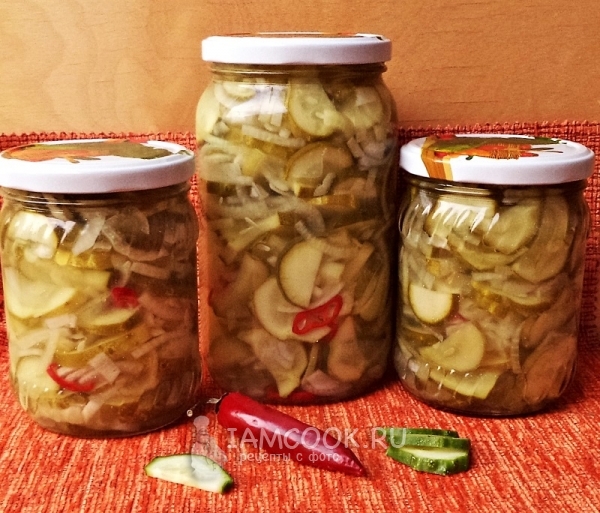 Фото салата из огурцов и лука на зиму