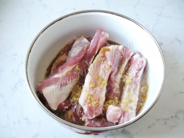 Ребрышки в маринаде