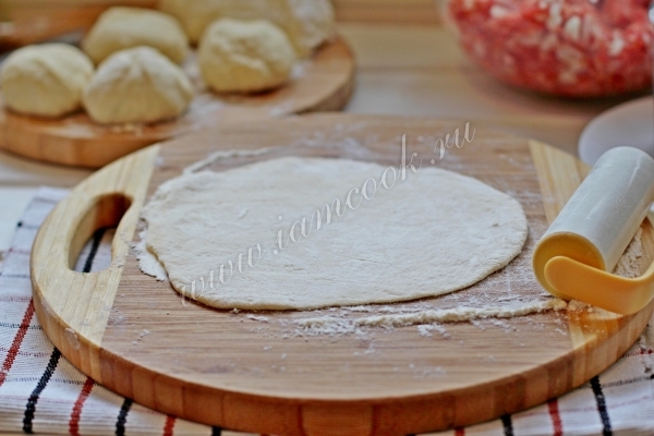 Раскатать тесто