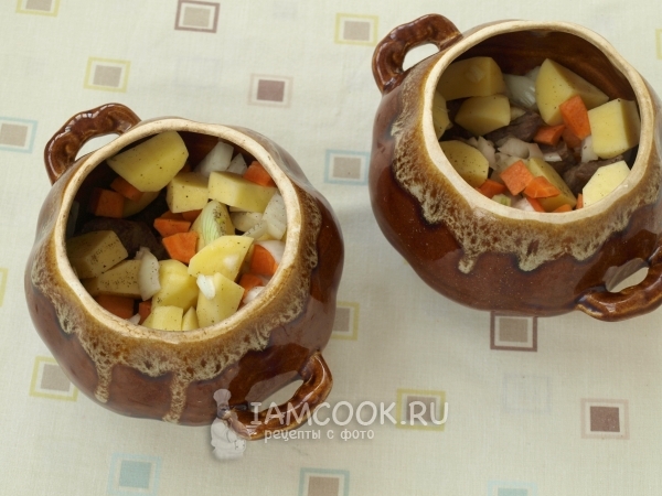 Ингредиенты для жаркого в горшочках