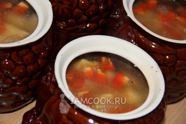 Рецепт перловой каши с курицей в горшочках