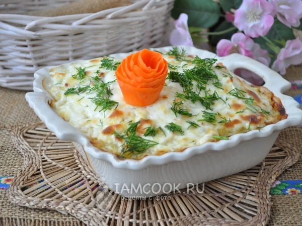 Картофельная запеканка с кабачком и сосисками, рецепт с фото
