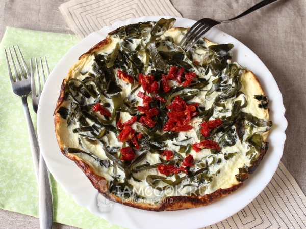 Омлет «Камуфляж» с морской капустой, рецепт с фото