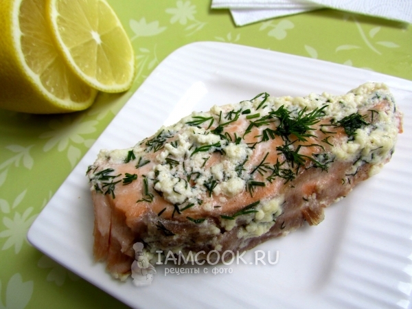 Семга, тушеная в мультиварке, рецепт с фото