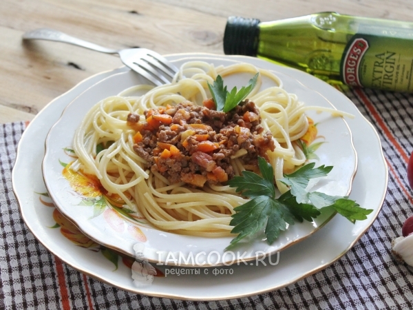 Спагетти болоньезе (классический итальянский рецепт), рецепт с фото