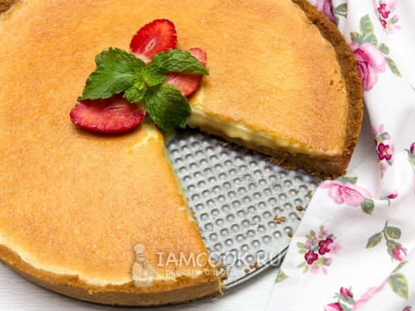 Пирог со сгущенкой, рецепт с фото